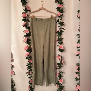 Women’s Classic Straight-Leg Tailored Dress Pants in Beige Twill